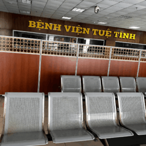 Vách ngăn gỗ họa tiết tổ ong - VACH-002