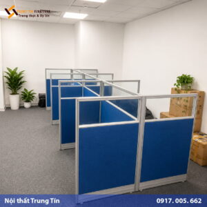 Vách ngăn nỉ kính cho văn phòng hiện đại VACH-018