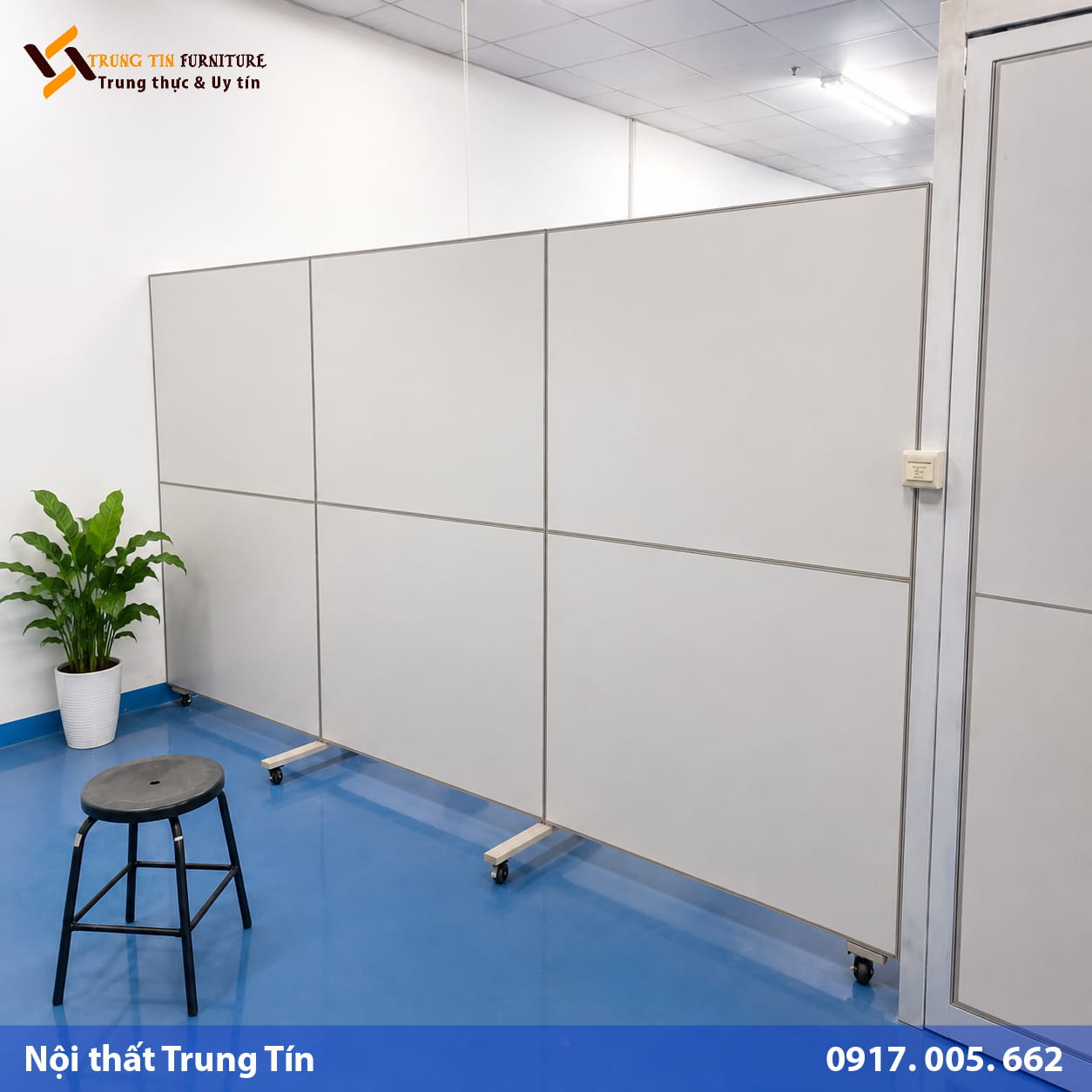 Vách ngăn nỉ di động có bánh xe cho văn phòng VACH-021 Vách ngăn nỉ di động có bánh xe cho văn phòng VACH-021