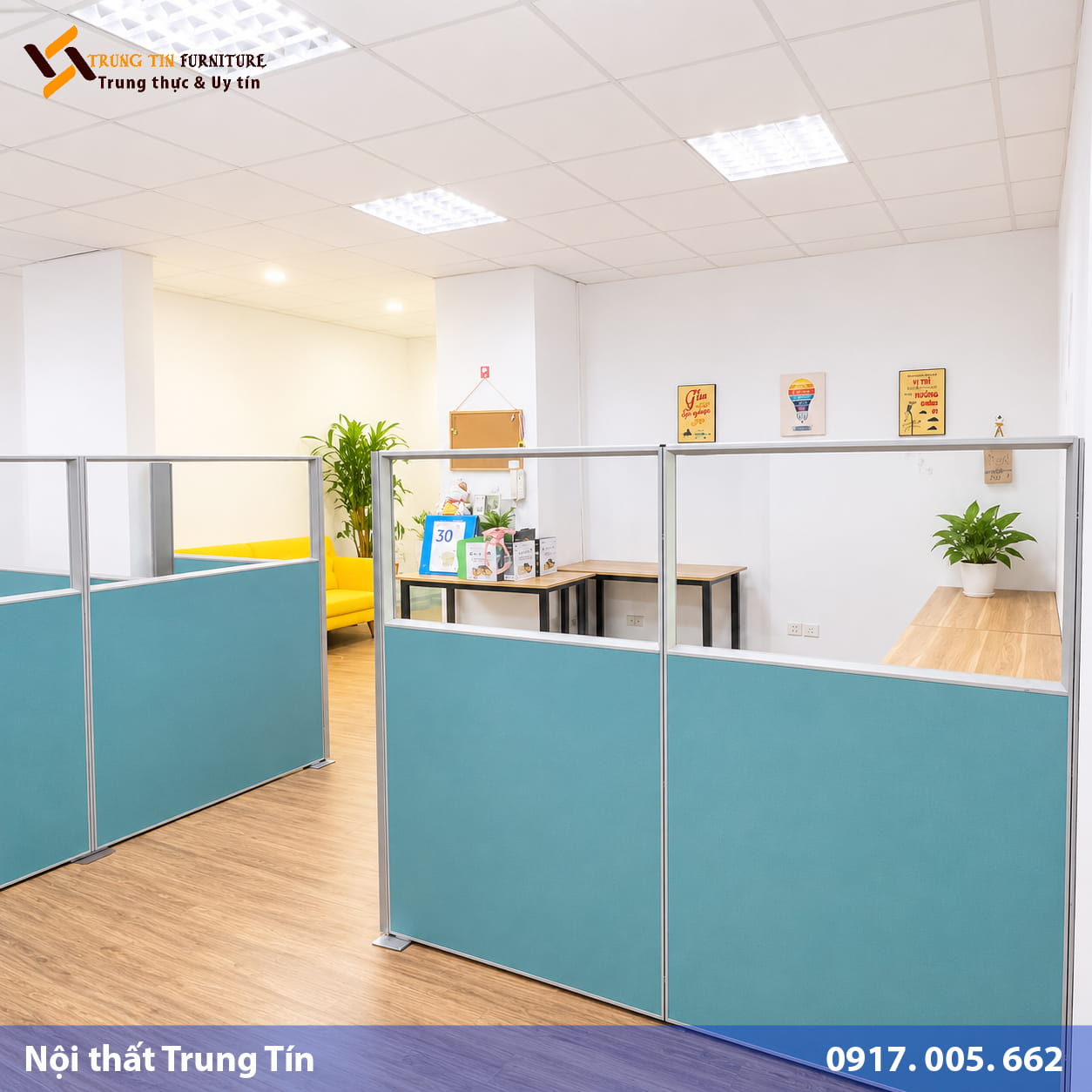 Vách nỉ khung nhôm kết hợp kính lấy sáng VACH-022 Vách nỉ khung nhôm kết hợp kính lấy sáng VACH-022