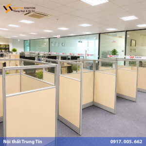 Vách nỉ khung nhôm kết hợp kính lấy sáng VACH-022