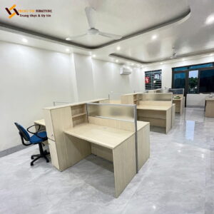 Vách Ngăn Văn Phòng Gỗ Công Nghiệp – Vân Sáng | VACH-081